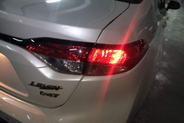 Used Toyota Levin 2021 185T CVT Sport Edition Exterior 3