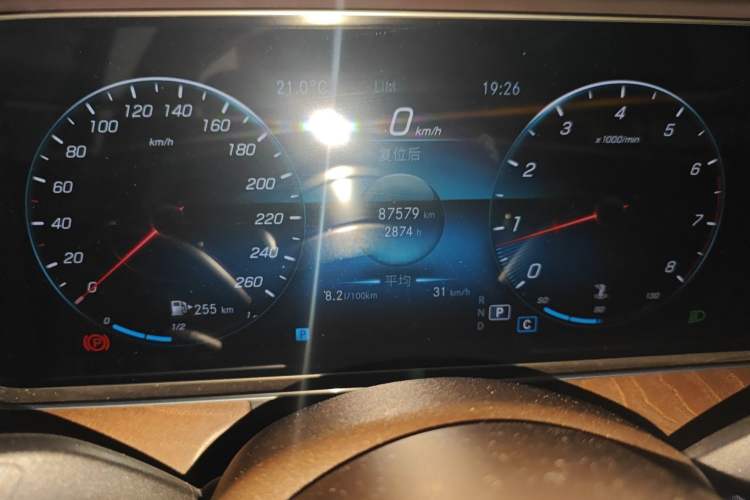 Used Mercedes-Benz E-Class 2021 E 300 L Stylish Model Odometer Close Up