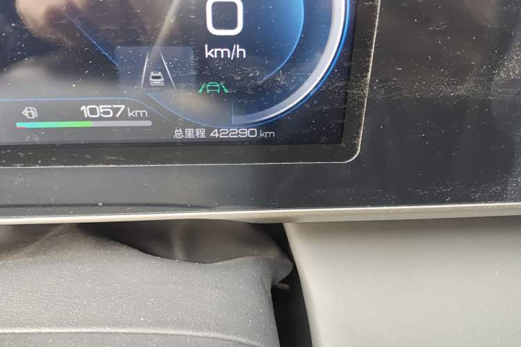 Used BYD Qin L 2024 DM-i 120KM Excellence Model Odometer Close Up