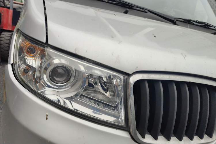 Used Jinbei Hiace X30 2018 1.3L Cargo Van Standard Version DLCG12 Right Front Headlight