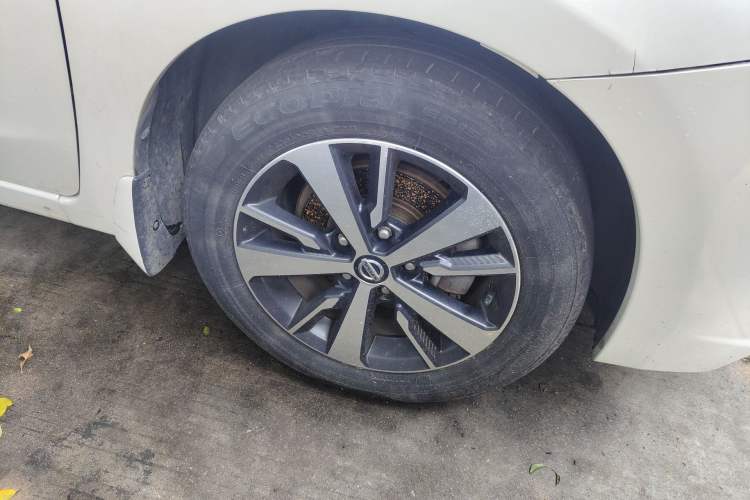 Used Nissan Lannia 2019 1.6L CVT Cool Edition China V Standard Right Front Wheel Hub