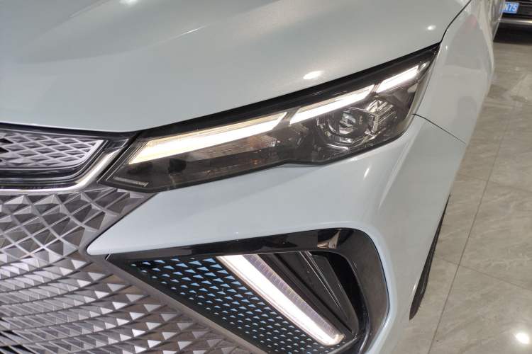 Used Geely Auto Emgrand L HiP 2022 1.5TD-DHT Pro 100KM Super Rui
