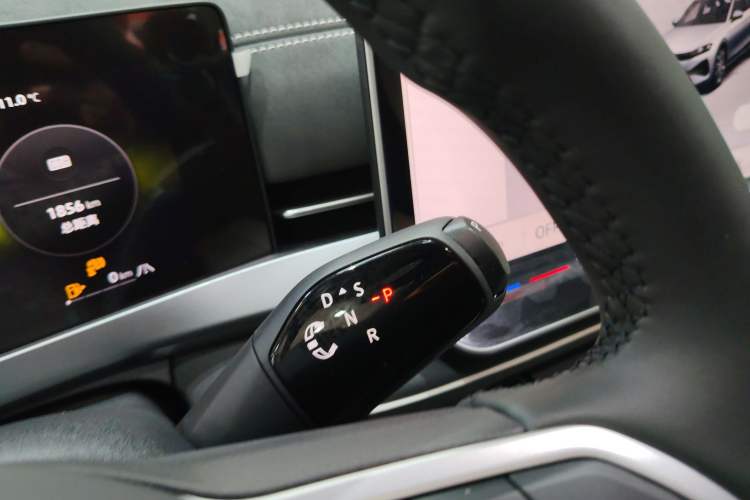 Used Volkswagen Sagitar 2026 Model L 300TSI DSG Luxury Version