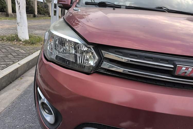 Used Haval H1 2017 Red-Label 1.5L AMT Comfort Model