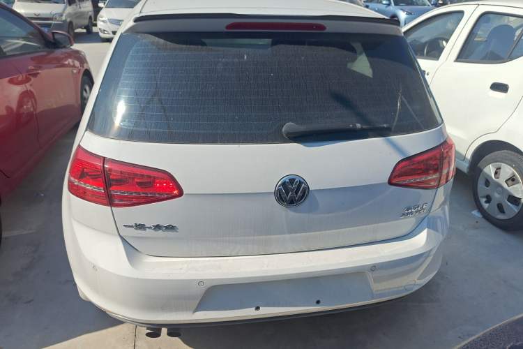 Used Volkswagen Golf 2016 230TSI Manual Comfort Version