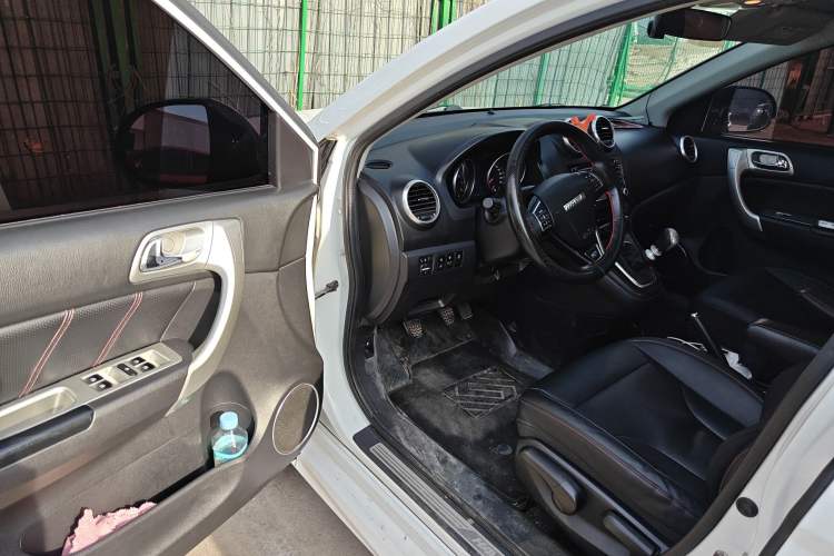 Used Haval H6 2016 Upgraded Model 1.5T Manual Two-Wheel Drive Elite Version