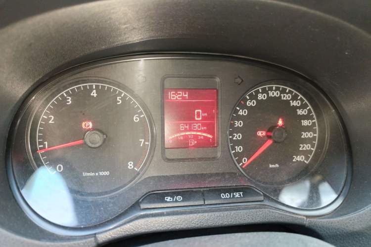 Used Volkswagen Polo 2013 1.4L Manual Comfort Edition
