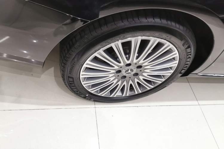 Used Mercedes-Benz E-Class 2023 E 300 L Luxury Model