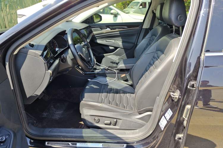 Used Volkswagen Passat 2020 330TSI Elite Edition China VI