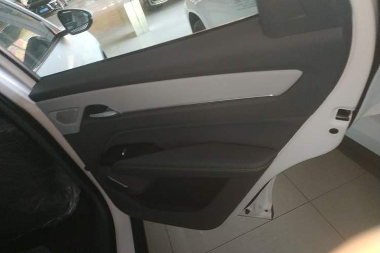 Used Bestune Yueyi 03 2025 565km Premium Edition