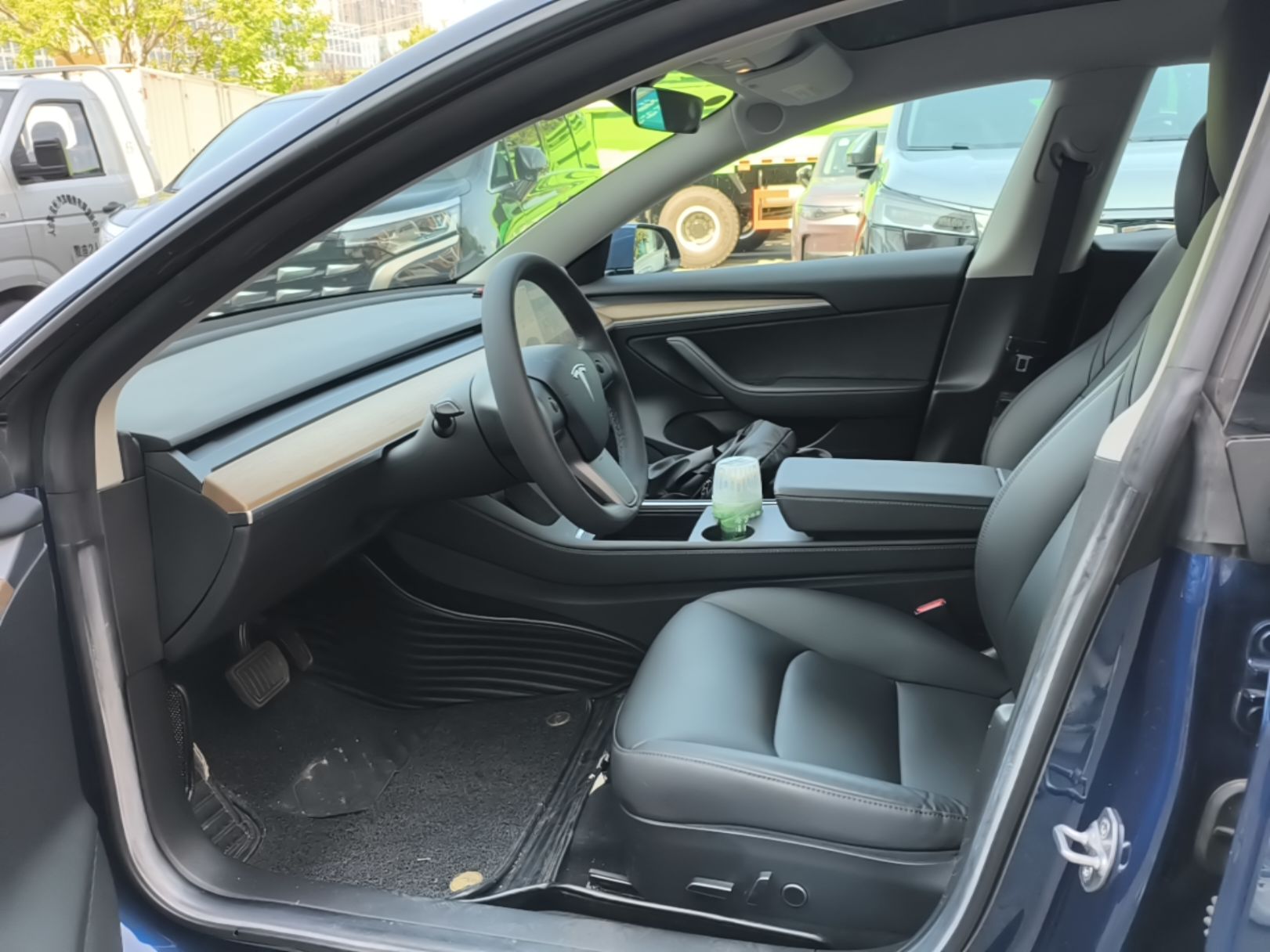 Avant de la voiture