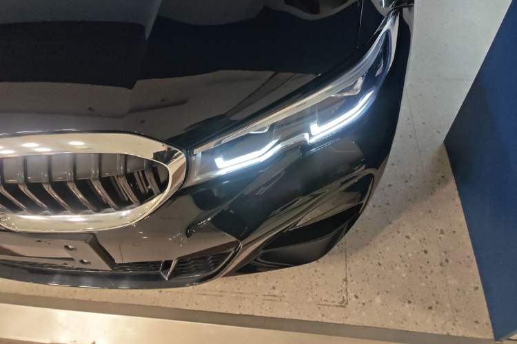 Used BMW 3 Series 2021 Second Facelift 325Li M Sport Package
