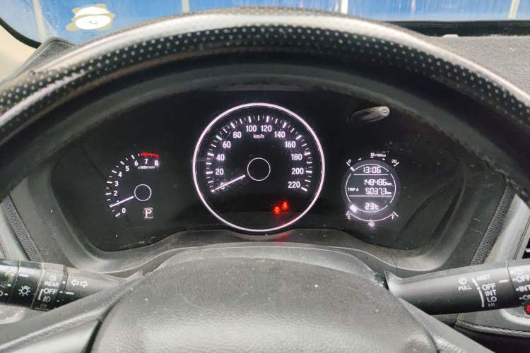 Used Honda Vezel 2017 1.8L CVT Front-Wheel Drive Pioneer Edition
