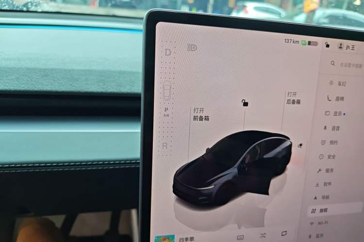 Used Tesla Model Y 2025 Rear-Wheel-Drive Version
