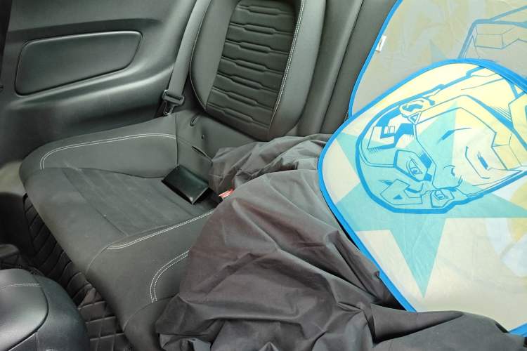 Used Ford Mustang 2015 2.3T Automatic U.S.-Spec Version Left Rear Seat