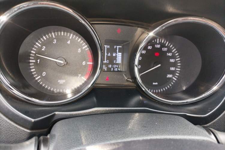 Used HYOSOW S3 2014 1.5L Comfort Version China IV Emission Standard
