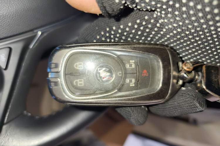 Used Buick GL8 2023 ES Lu Zun Deluxe Model
