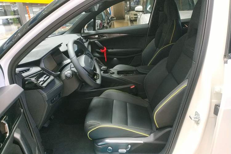 Used Lynk & Co 06 2023 Remix 1.5T Dynamic Halo
