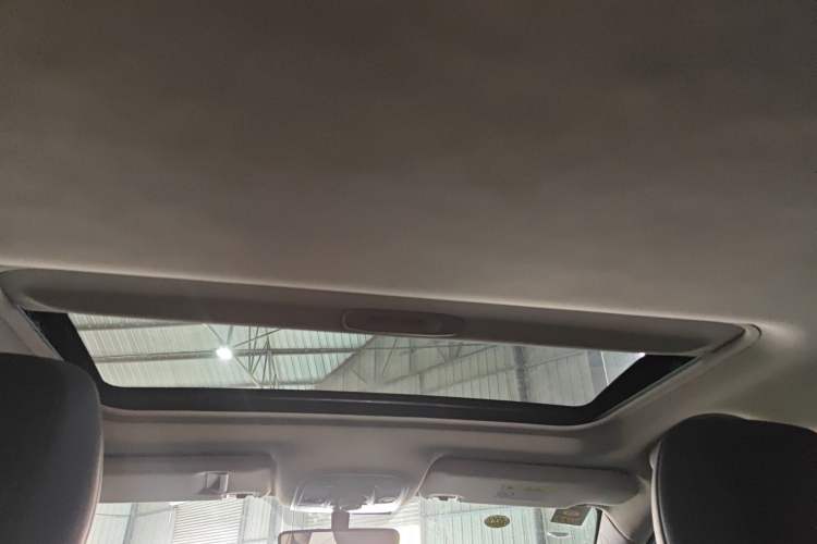 Used BYD Song 2020 Classic Edition 1.5T Automatic Elite Model Headliner