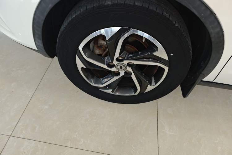 Used Dongfeng Aeolus AX5 2017 1.4T Automatic Quyue Model
