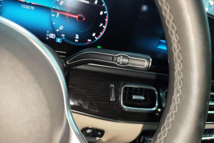 Used Mercedes-Benz GLE 2020 GLE 350 4MATIC Fashion Model
