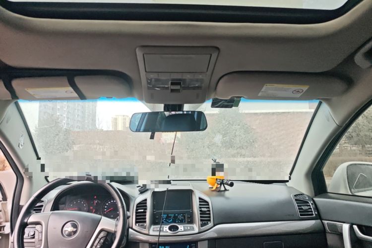 Used Chevrolet Captiva 2011 2.4 AT 7-Seater Luxury Navigation Edition
