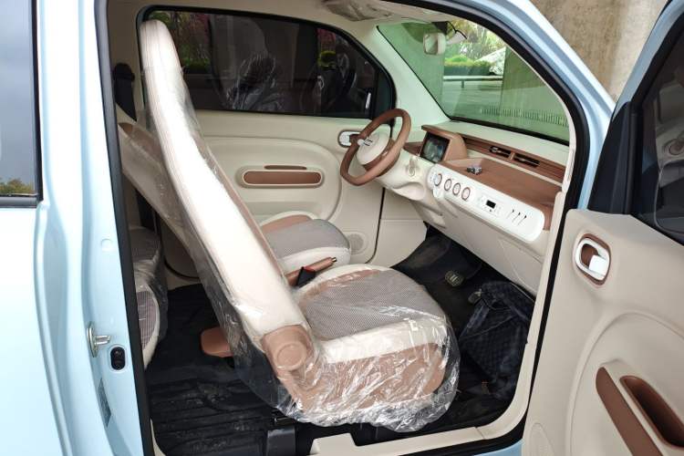 Used Bestune Pony 2026 Model 222km Agile Horse Right Front Seat