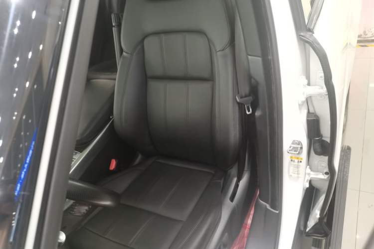 Used Land Rover Range SportNew Energy 2018 P400e
