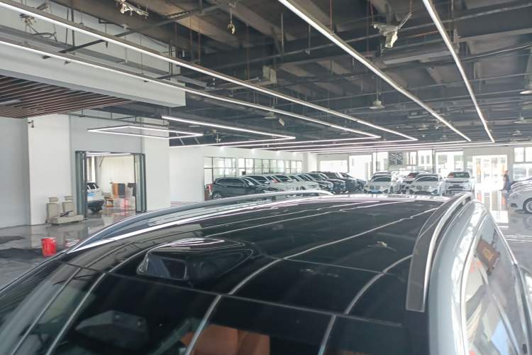 Used Hima AITO M9 2024 Range-Extended Ultra Version 52 kWh 6-Seater Model Roof