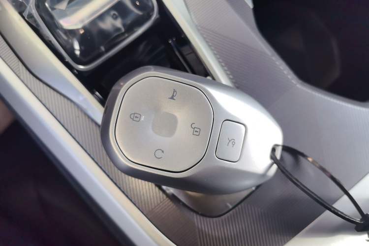 Used GAC Trumpchi GS3 2025 Shadow Speed 270T Enjoyment Edition Soaring to New Heights
