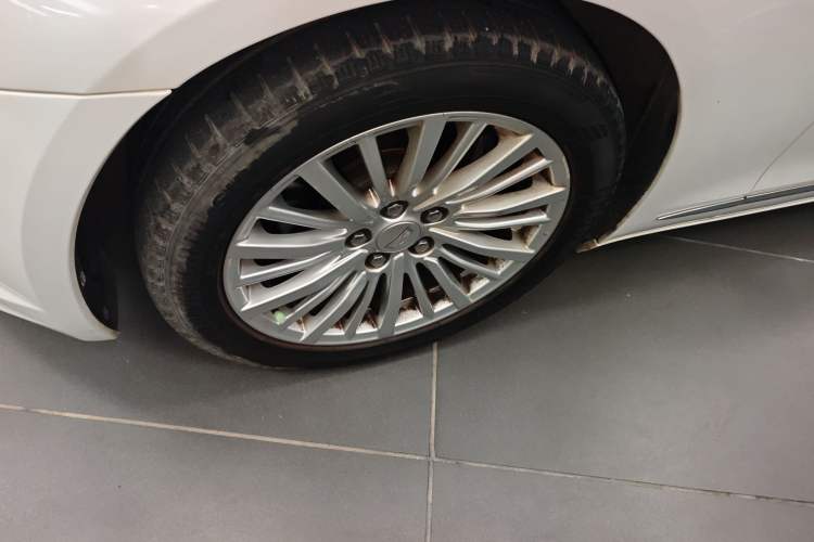 Used Cadillac CT6 2020 28T Fashion Edition Left Front Wheel Hub