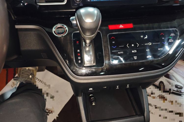 Used Honda Elysion 2019 2.0L Hybrid Supreme Edition
