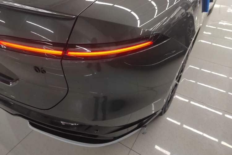 Used Avatr 06 2025 Max All-Electric Version