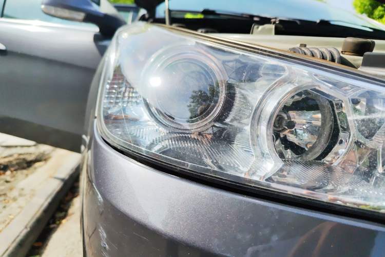 Used Dongfeng Aeolus H30 2012 1.6L Automatic Prestige Model
