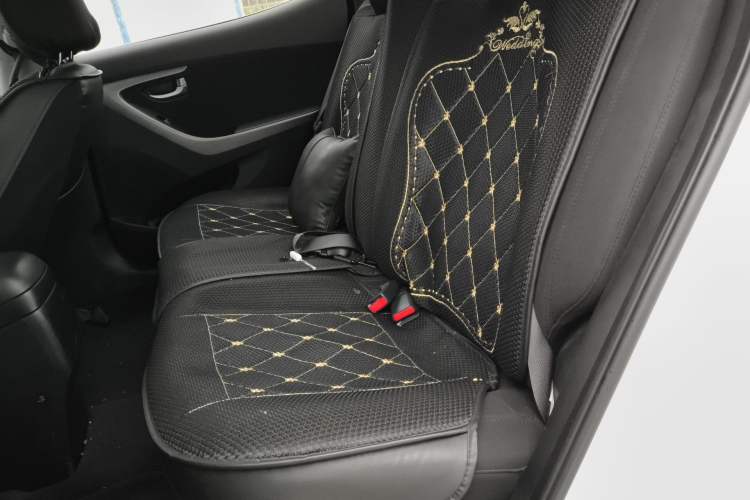 Used Hyundai Elantra (5th Generation / Langdong) 2015 1.6L Automatic Leading Model Left Rear Seat