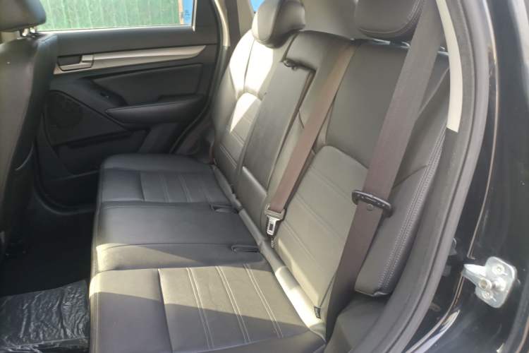 Used BAIC Senova X65 2015 2.0T Automatic Elite Model