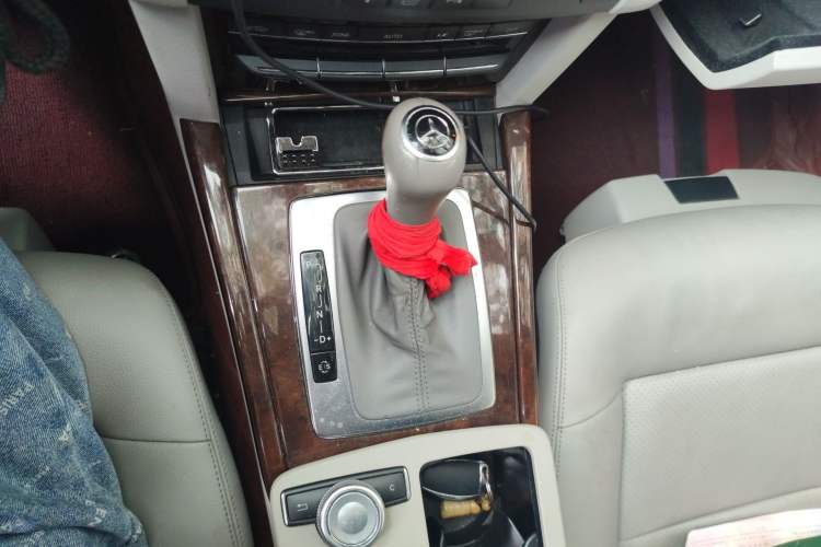 Used Mercedes-Benz E-Class 2011 E 200 L CGI Elegant Model