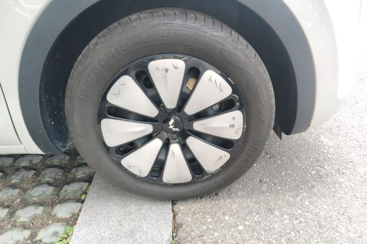 Used Wuling Bingo 2023 203km Comfort Edition