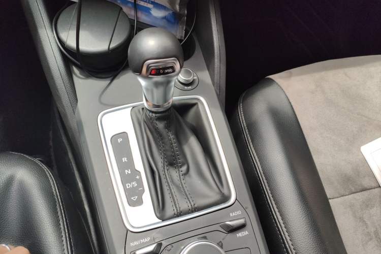 Used Audi Q2L 2021 35 TFSI Progressive Dynamic Edition
