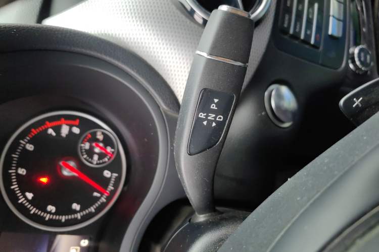 Used Mercedes-Benz B-Class 2015 B 200 Fashion Model
