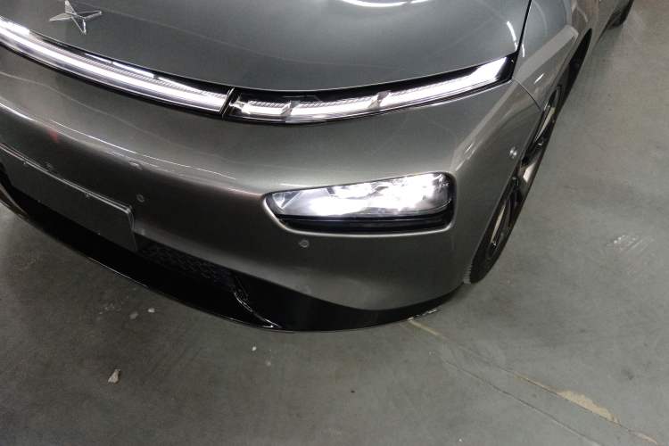 Used XPeng P7 2022 480N+ Left Front Headlight