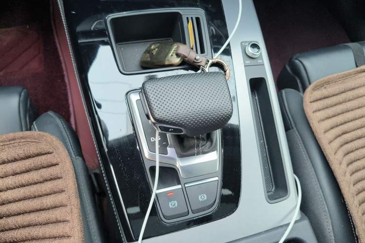 Used Audi Q5L 2024 40 TFSI Fashion Dynamic Model
