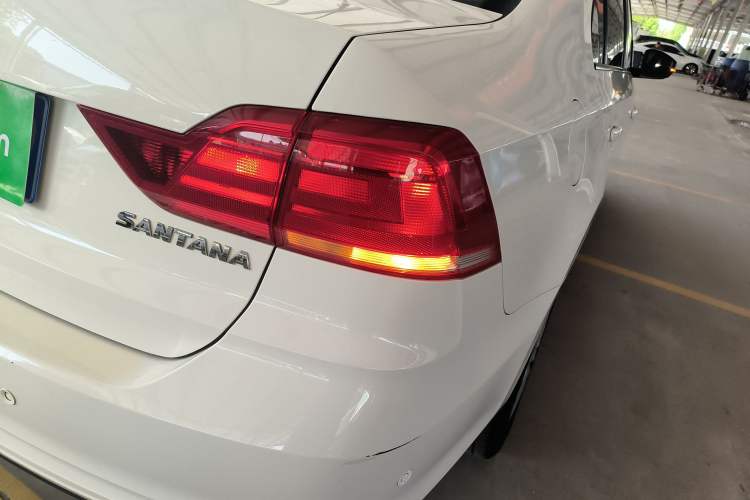 Used Volkswagen Santana 2021 1.5L Automatic Fashion Edition Right Rear Taillight