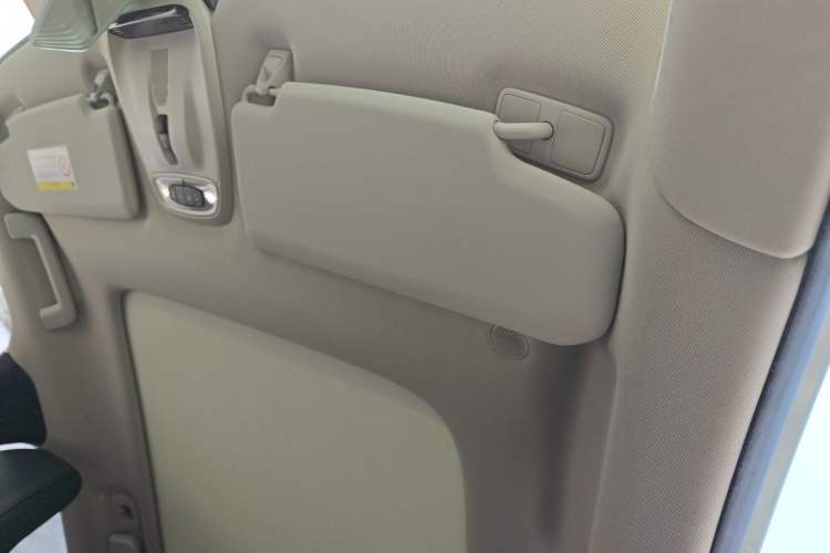 Used Volvo V40 2017 T3 Zhiya Edition Headliner