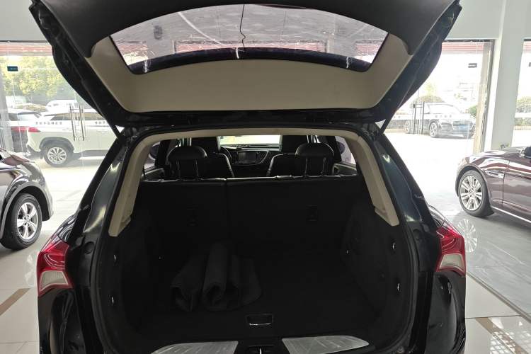 Used Buick Envision 2018 20T Two-Wheel-Drive Elite Model
