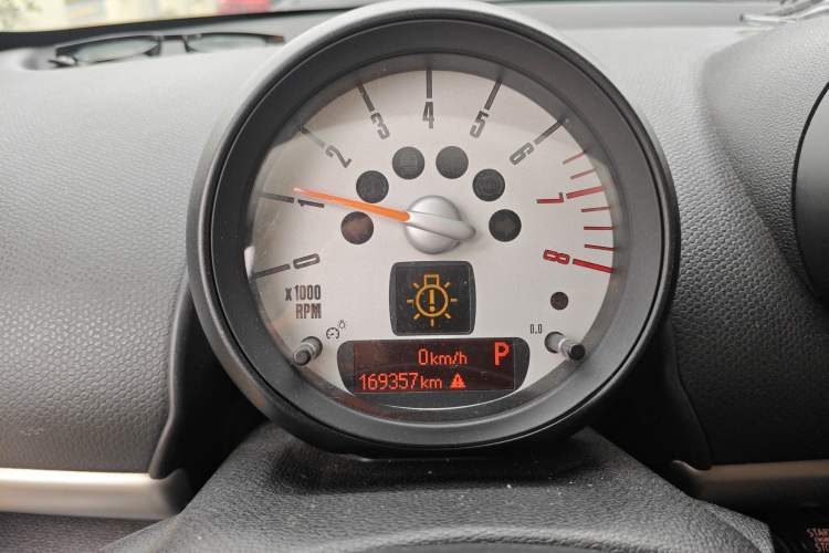 Used MINI Countryman 2011 1.6L ONE Instrument Cluster