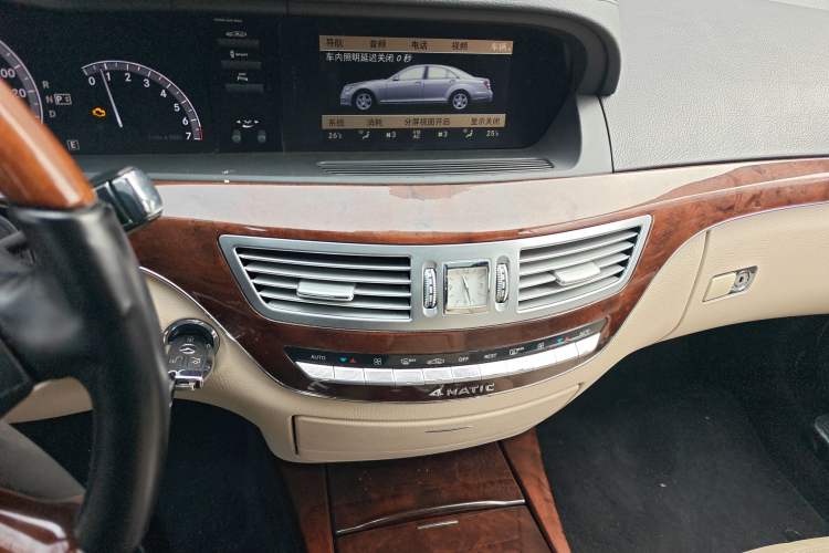 Used Mercedes-Benz S-Class 2011 S 350 L CGI 4MATIC
