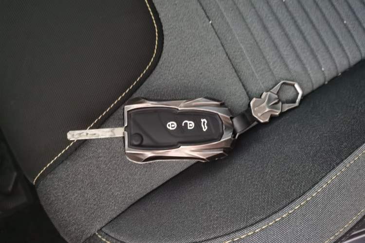 Used BAIC Beijing X3 2019 1.5L Manual Glory Edition
