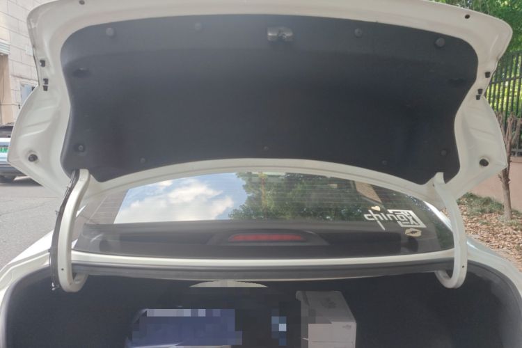 Used Hyundai Mistra 2014 1.8L Automatic Smart GLS
