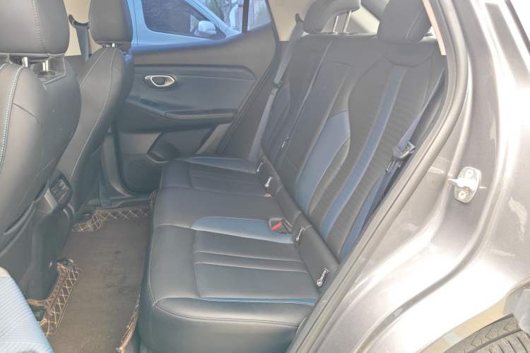 Used GAC Trumpchi GS3 2023 Shadow Speed 270T Enjoyment Edition Left Rear Seat